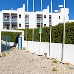 Zarco - Cosy In Vilamoura With A Balcony With View To The 2 Swimming Pools - Near The & The Marina アパート クアルテイラ