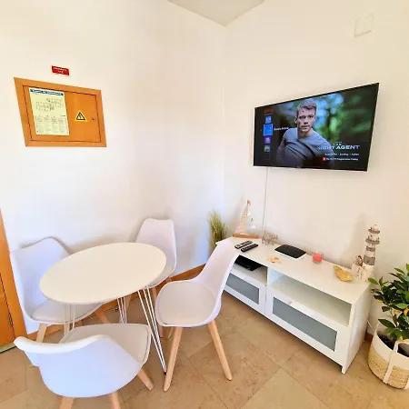 Zarco - Cosy In Vilamoura With A Balcony With View To The 2 Swimming Pools - Near The & The Marina *