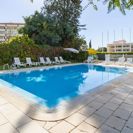 Zarco - Cosy In Vilamoura With A Balcony With View To The 2 Swimming Pools - Near The & The Marina Apartmán *