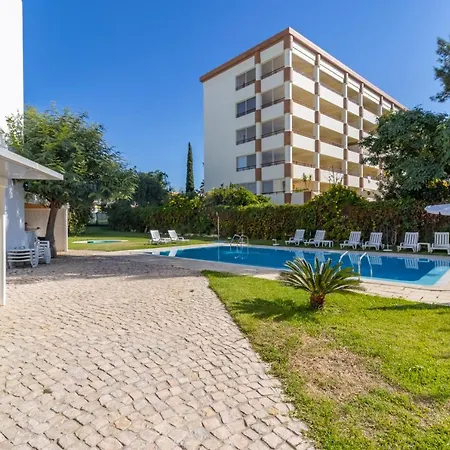 Zarco - Cosy In Vilamoura With A Balcony With View To The 2 Swimming Pools - Near The & The Marina Appartement
