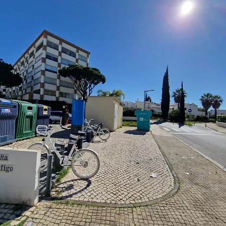 Zarco - Cosy In Vilamoura With A Balcony With View To The 2 Swimming Pools - Near The & The Marina Appartement