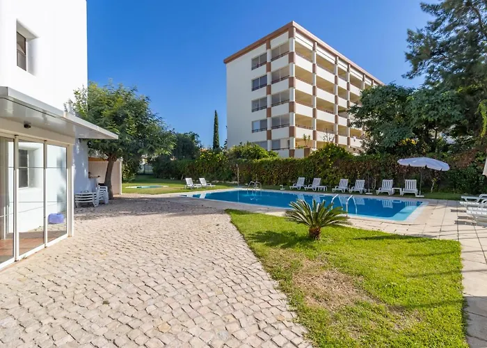 Zarco - Cosy In Vilamoura With A Balcony With View To The 2 Swimming Pools - Near The & The Marina Lejlighed