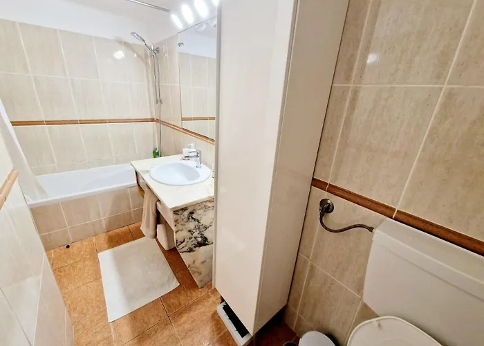 Zarco - Cosy In Vilamoura With A Balcony With View To The 2 Swimming Pools - Near The & The Marina Lejlighed *